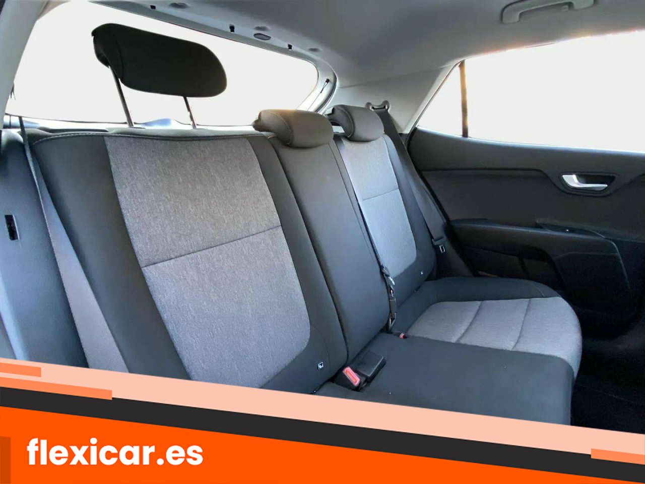 Foto Kia Stonic 14