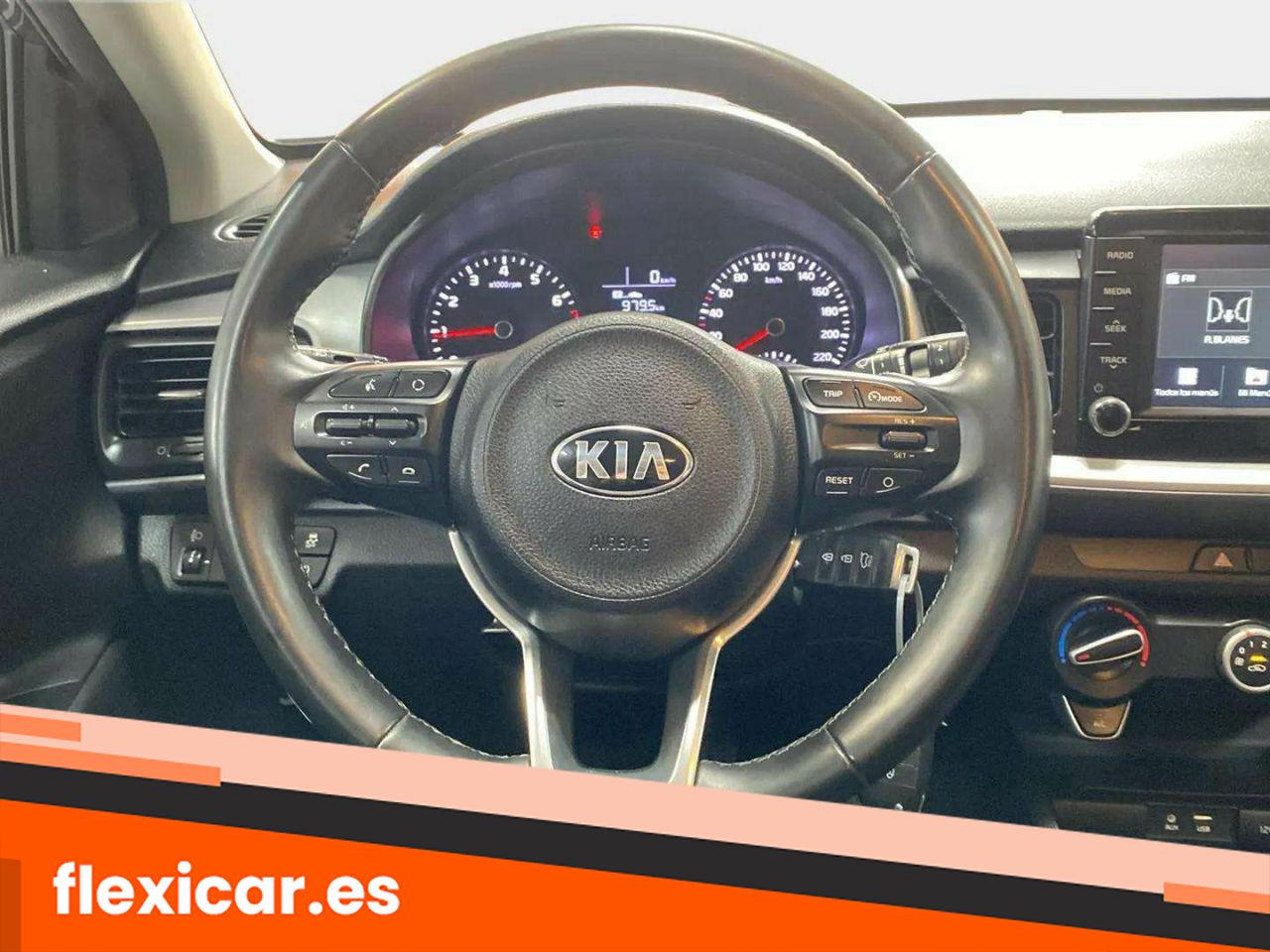 Foto Kia Stonic 12