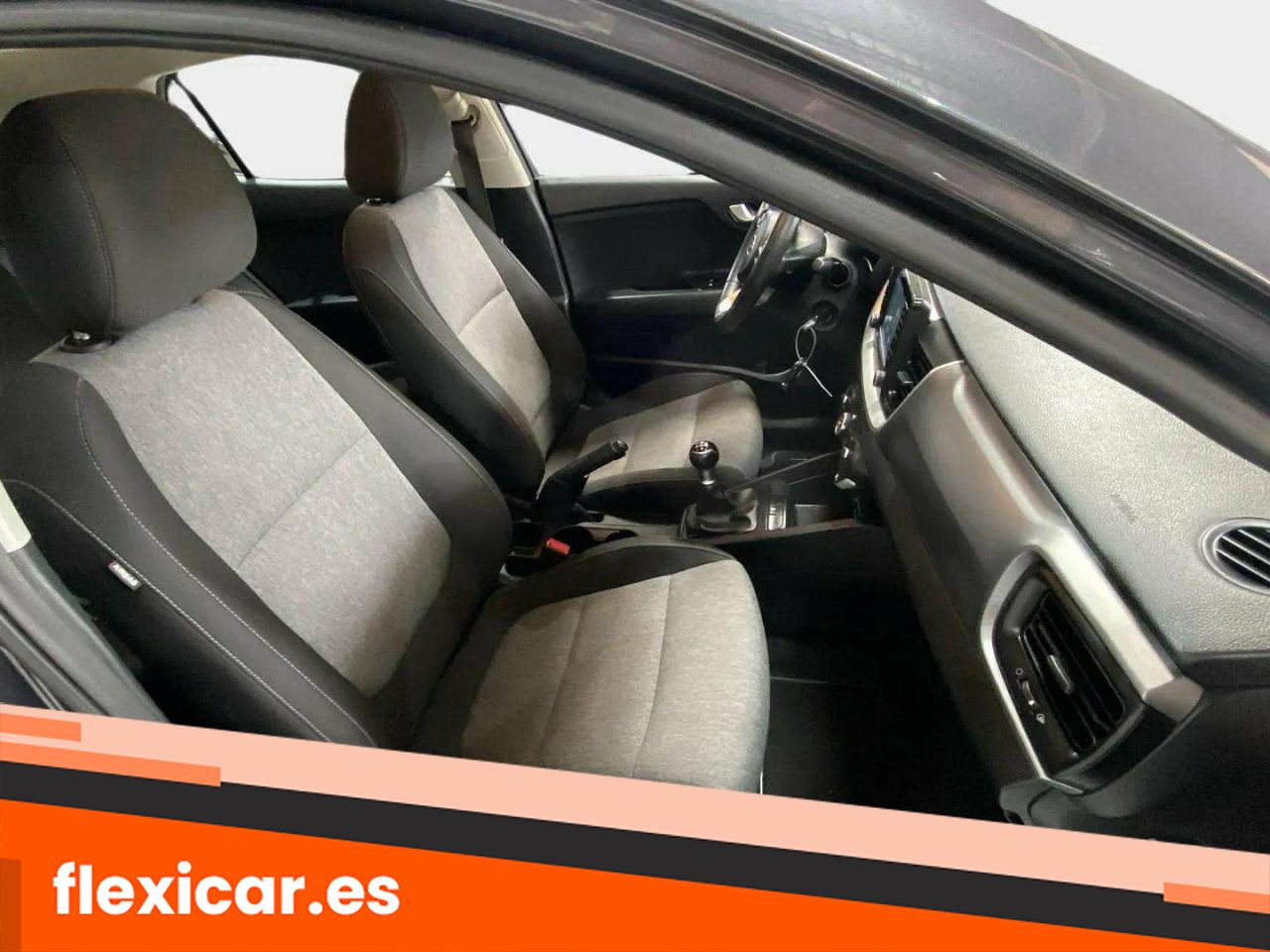 Foto Kia Stonic 14