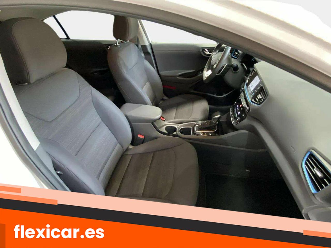 Foto Hyundai IONIQ 13