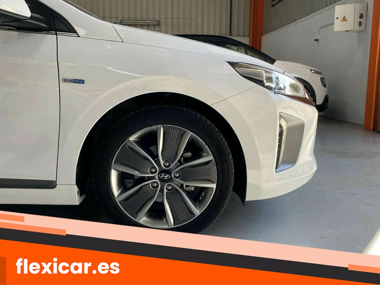 Foto Hyundai IONIQ 17