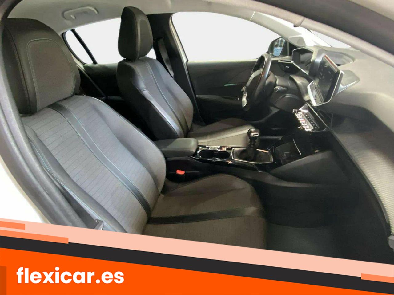 Foto Peugeot 208 14