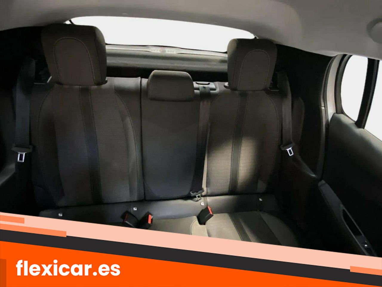 Foto Peugeot 208 16