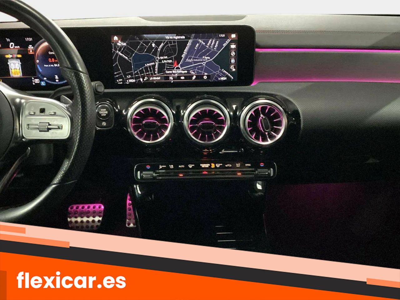 Foto Mercedes-Benz Clase CLA 11
