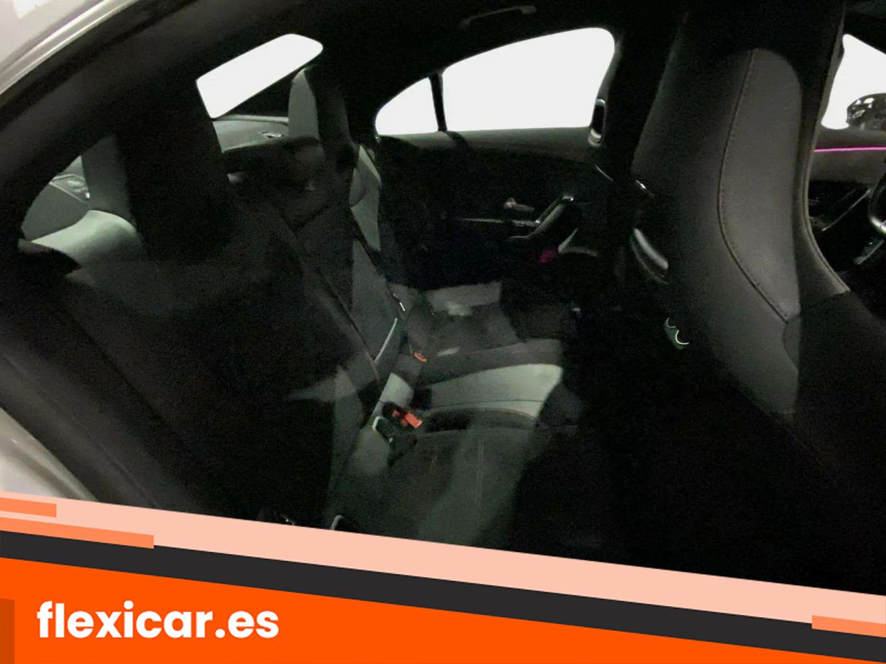 Foto Mercedes-Benz Clase CLA 15