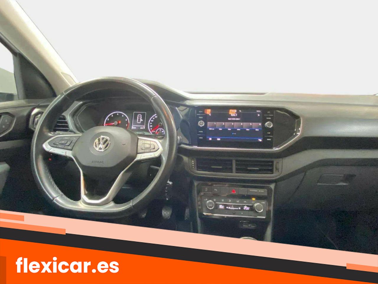 Foto Volkswagen T-Cross 10