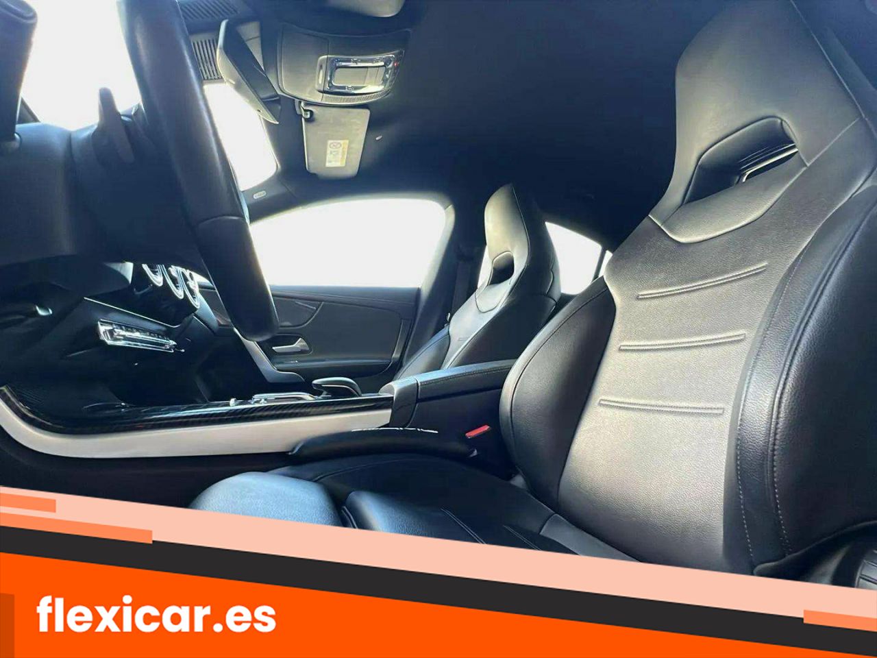 Foto Mercedes-Benz Clase CLA 11
