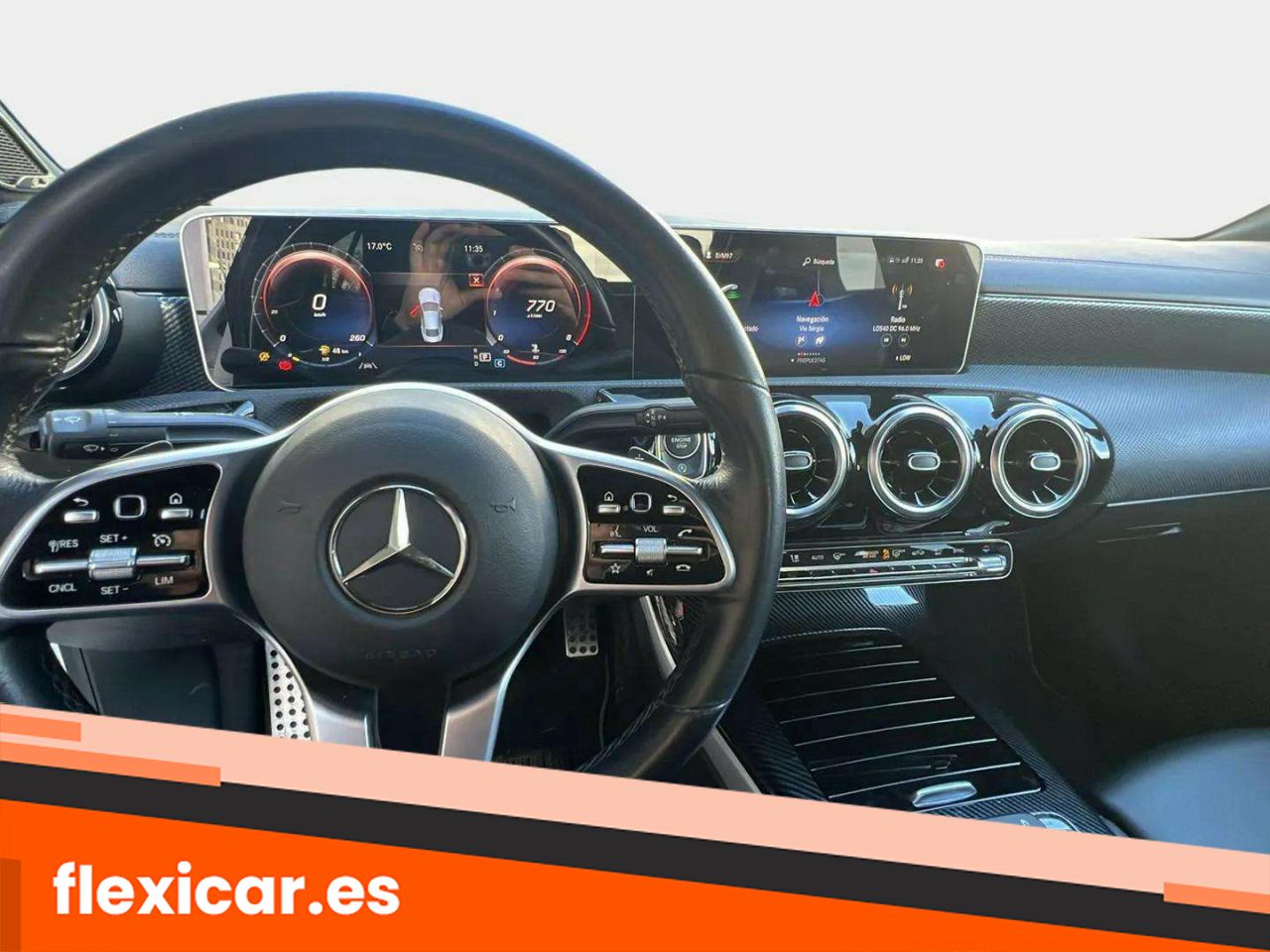 Foto Mercedes-Benz Clase CLA 12