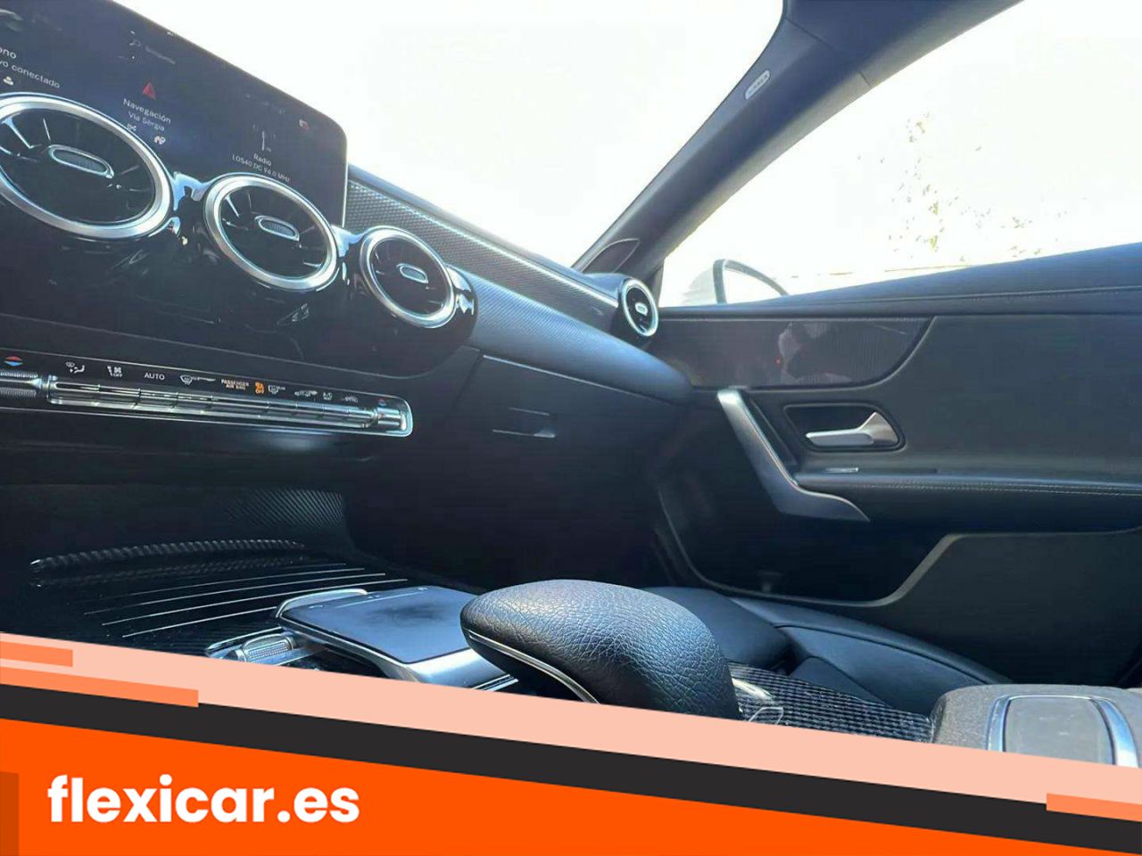 Foto Mercedes-Benz Clase CLA 17