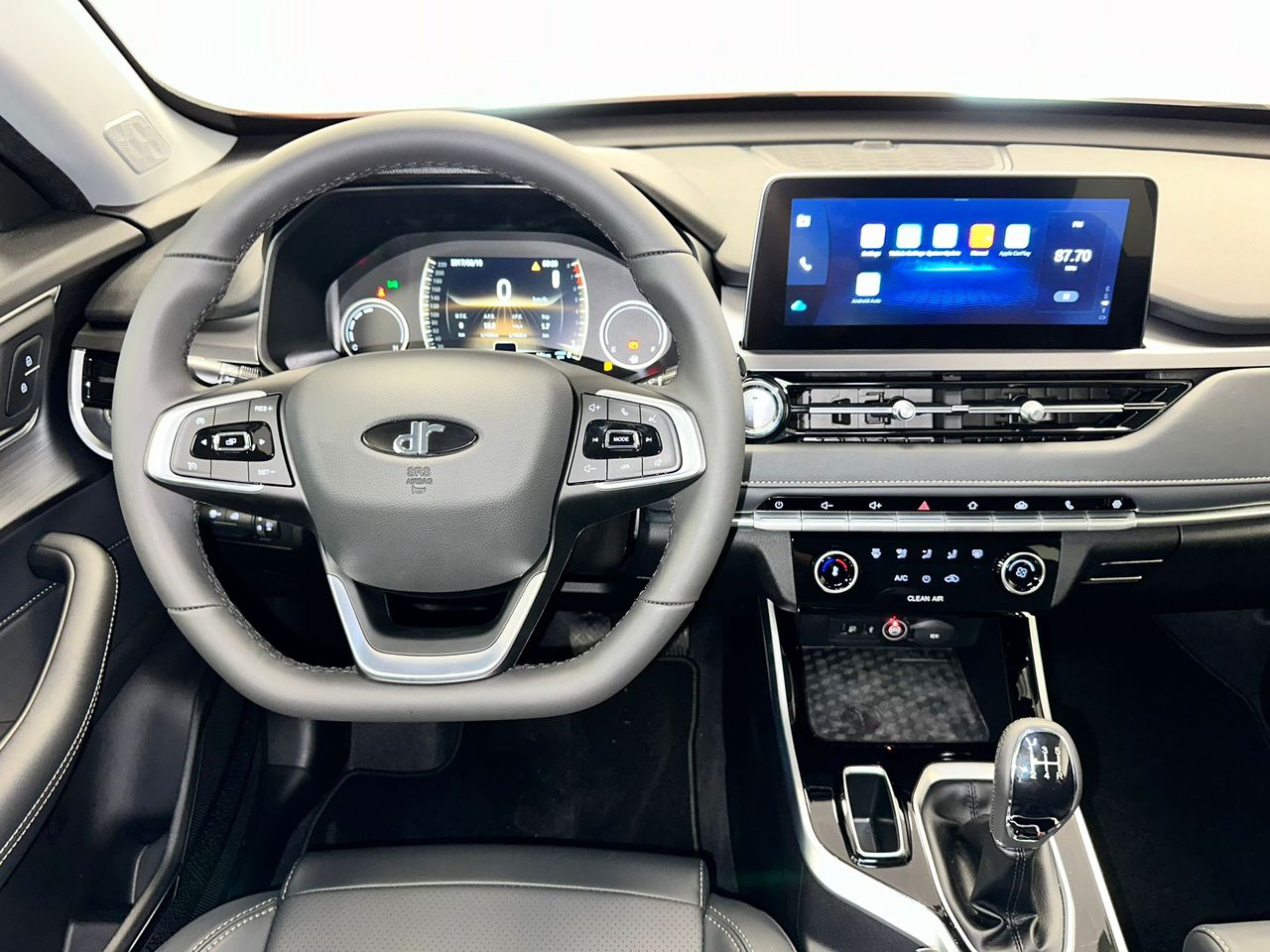 Foto DR Automobiles DR5 15