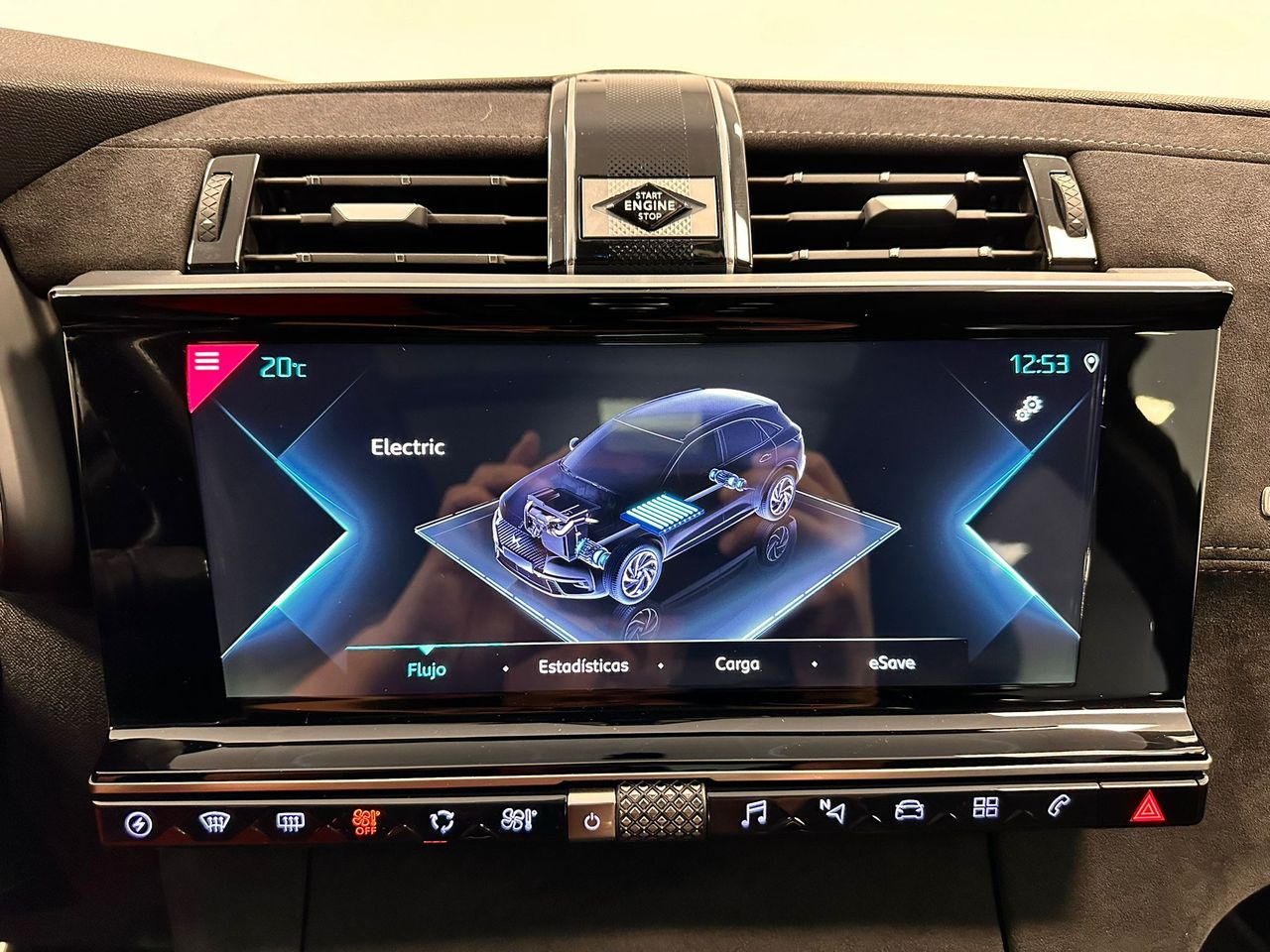 Foto DS Automobiles DS 7 Crossback 23