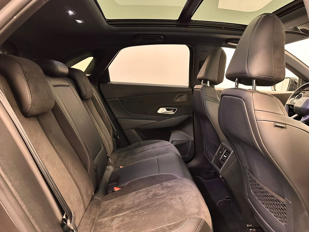 Foto DS Automobiles DS 7 Crossback 35