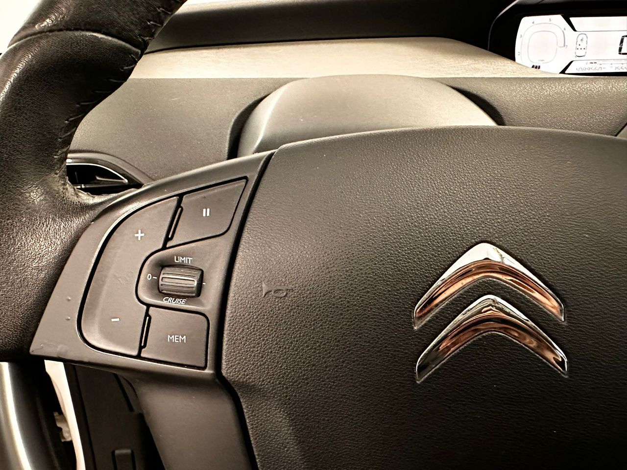 Foto Citroën C4 Picasso 17