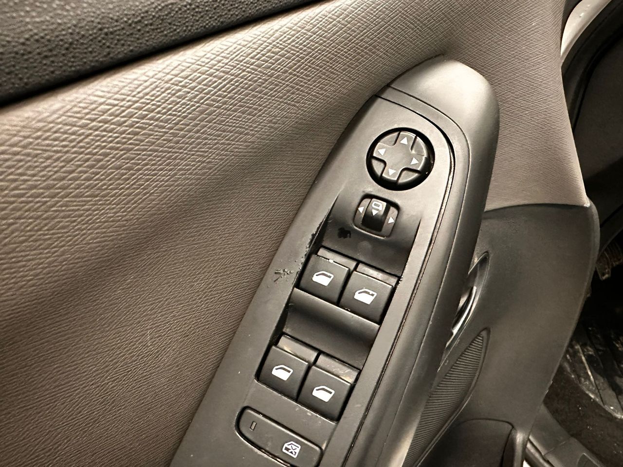 Foto Citroën C4 Picasso 26