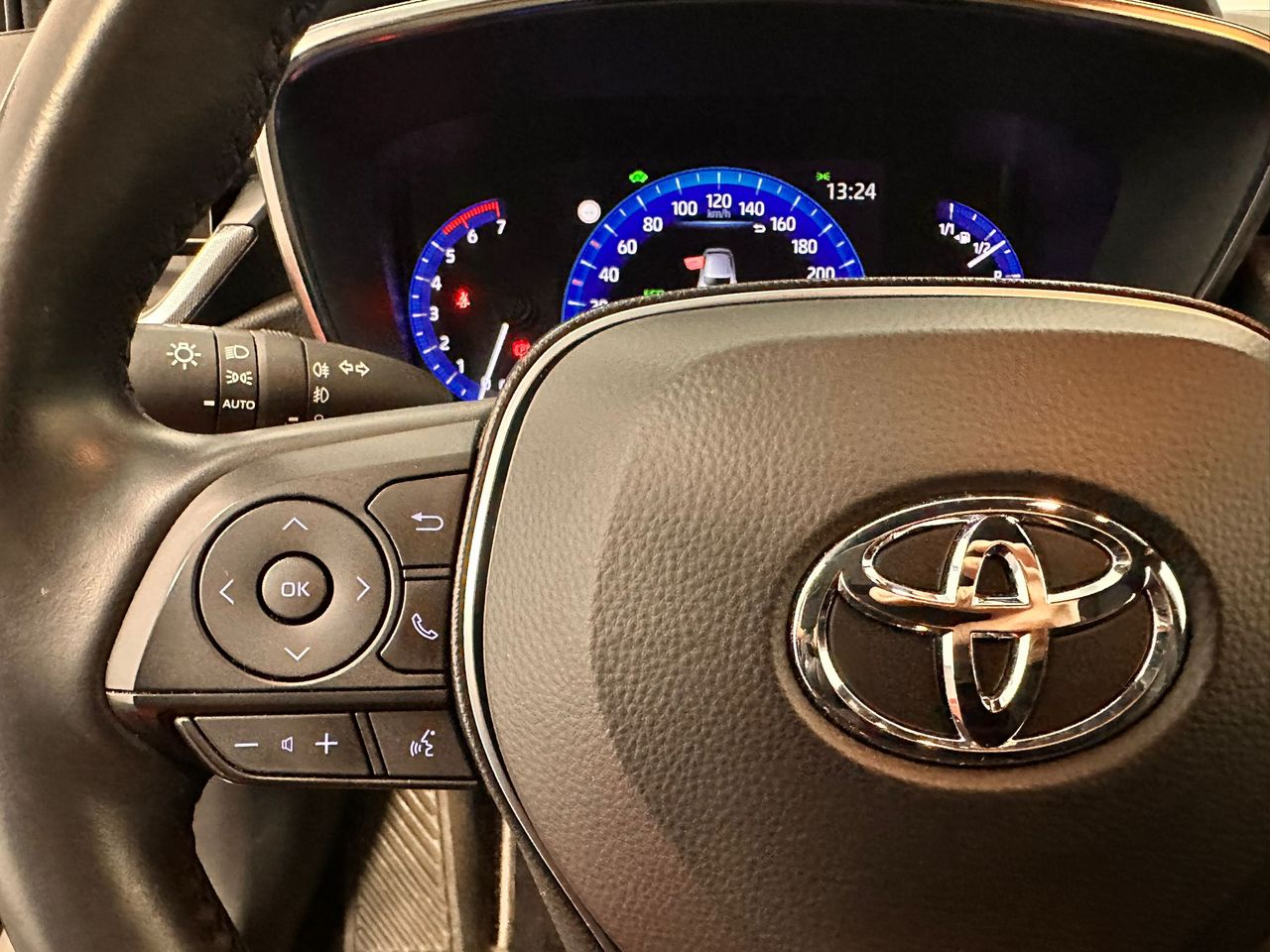 Foto Toyota Corolla 17