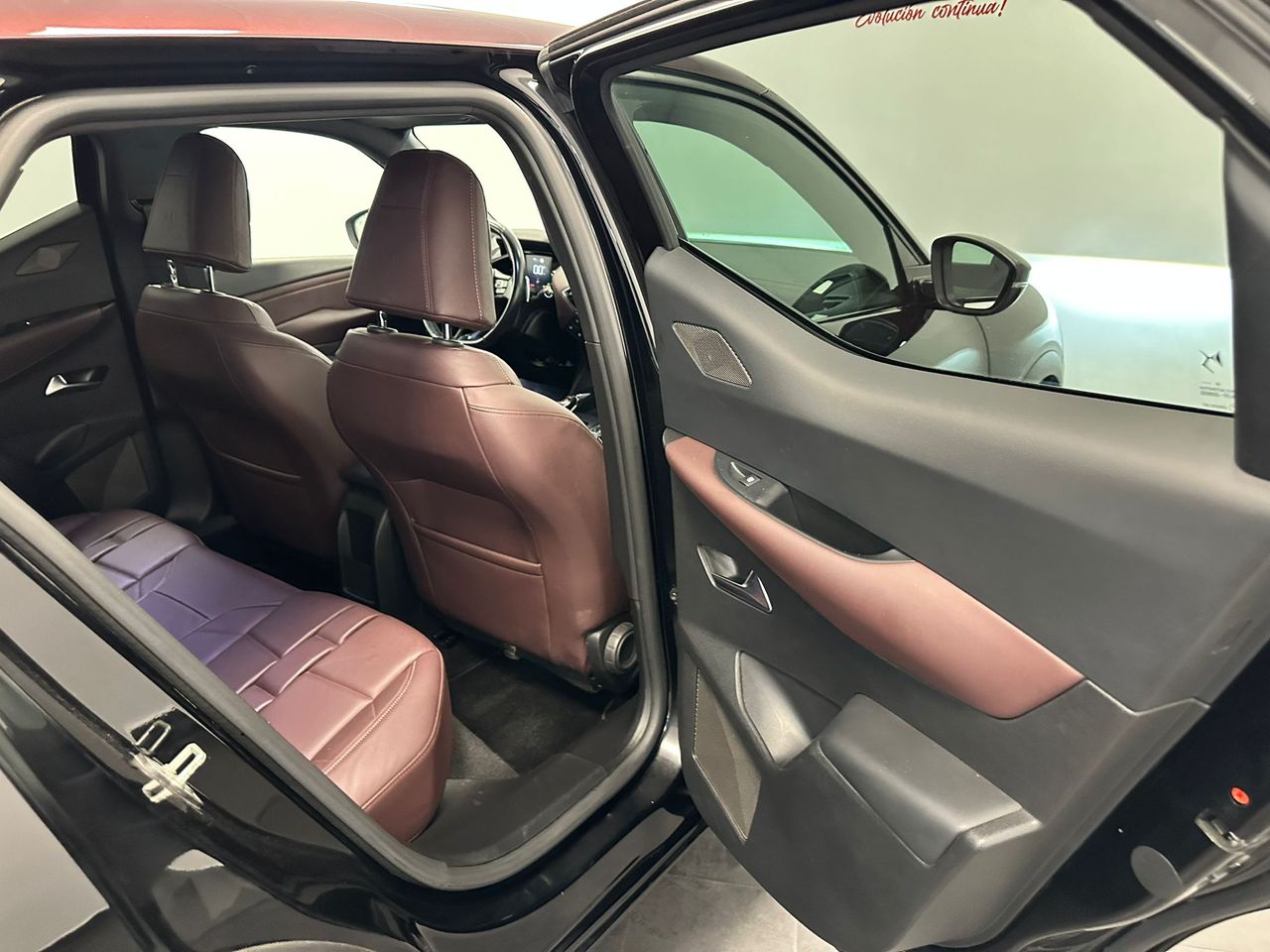 Foto DS Automobiles DS 3 Crossback 20