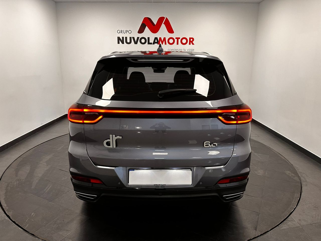 Foto DR Automobiles DR6 5