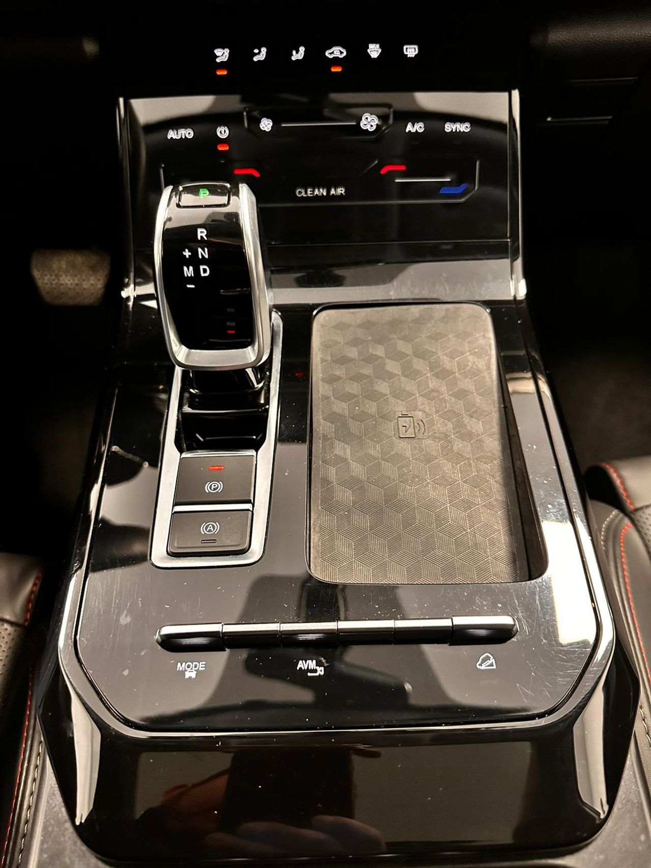 Foto DR Automobiles DR6 25