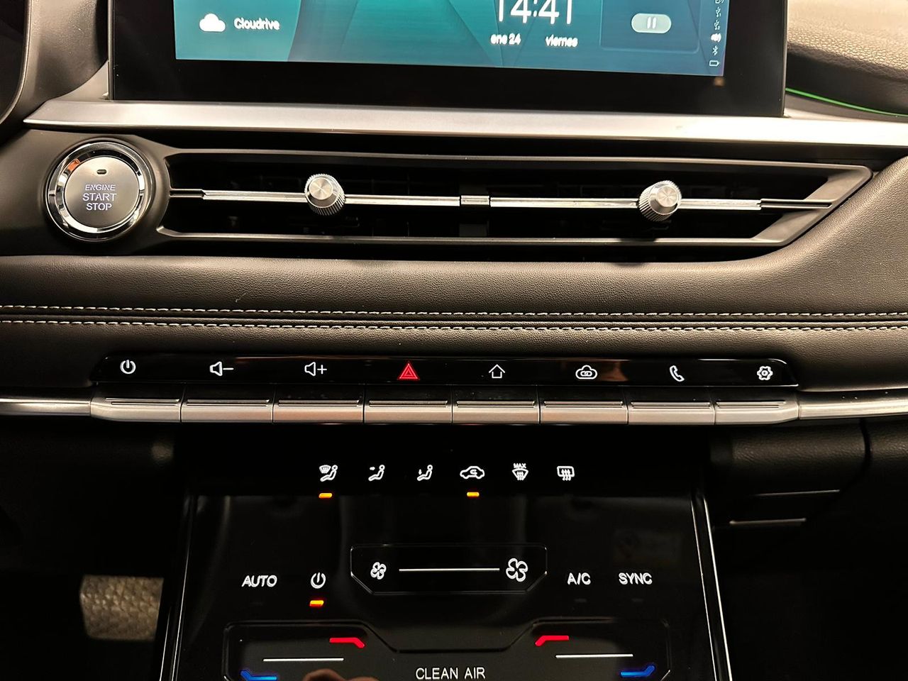 Foto DR Automobiles DR6 33