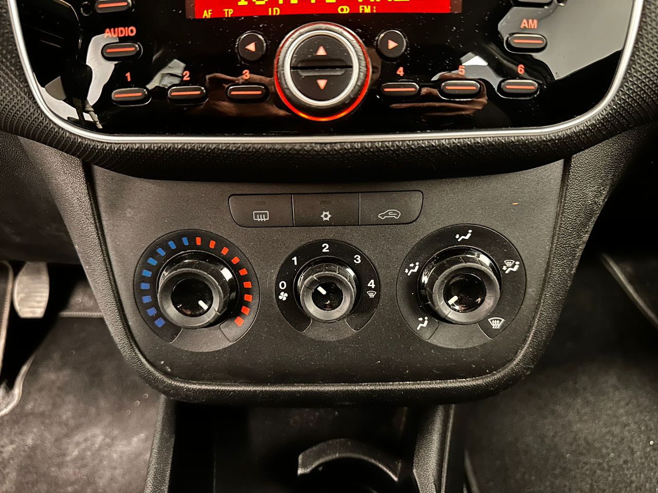 Foto Fiat Punto 14