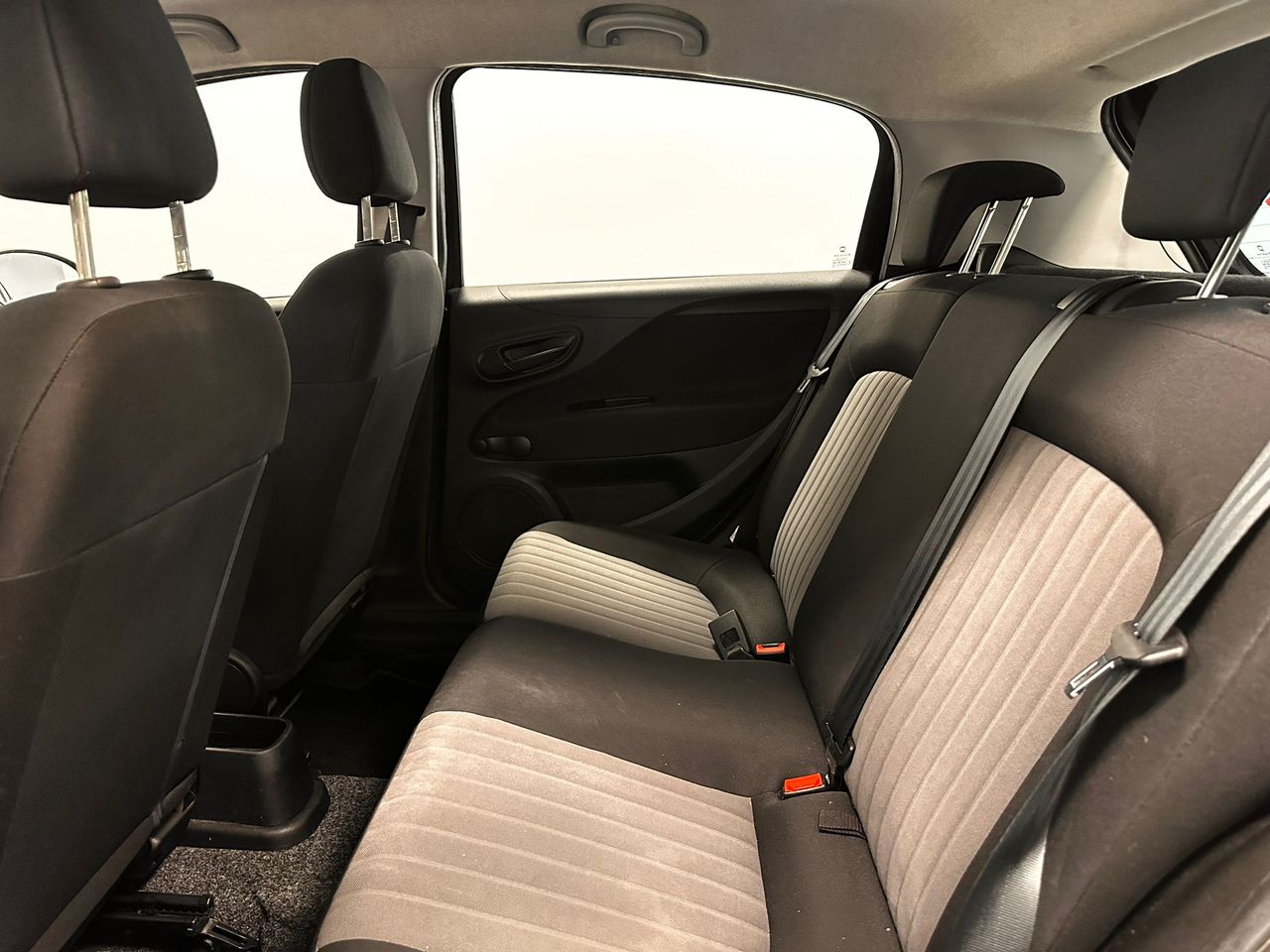 Foto Fiat Punto 22