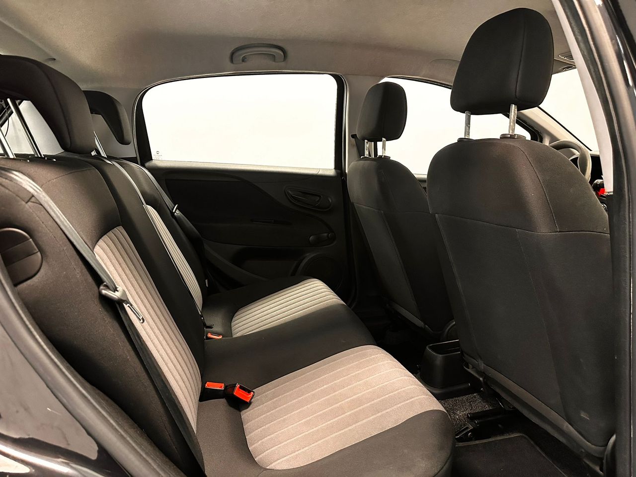 Foto Fiat Punto 23