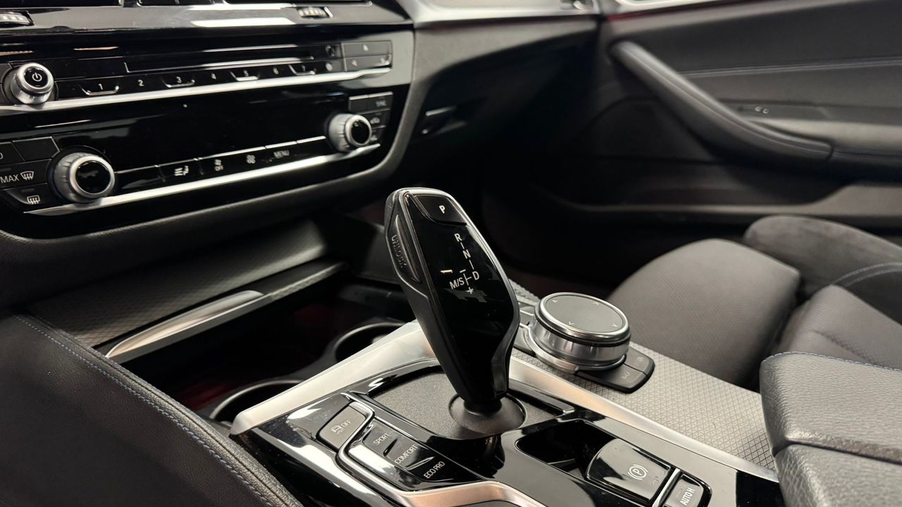 Foto BMW Serie 5 12