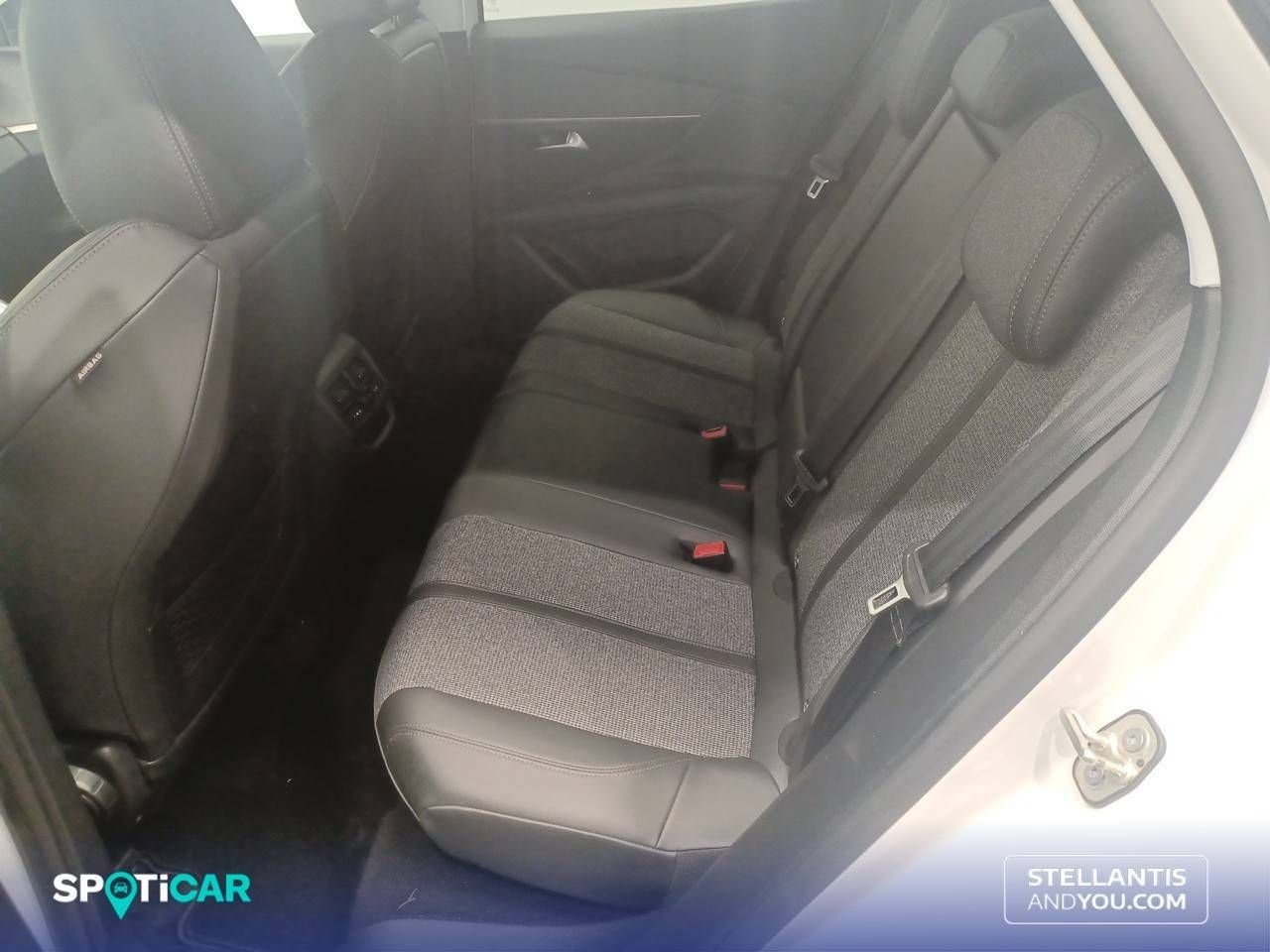 Foto Peugeot 3008 10