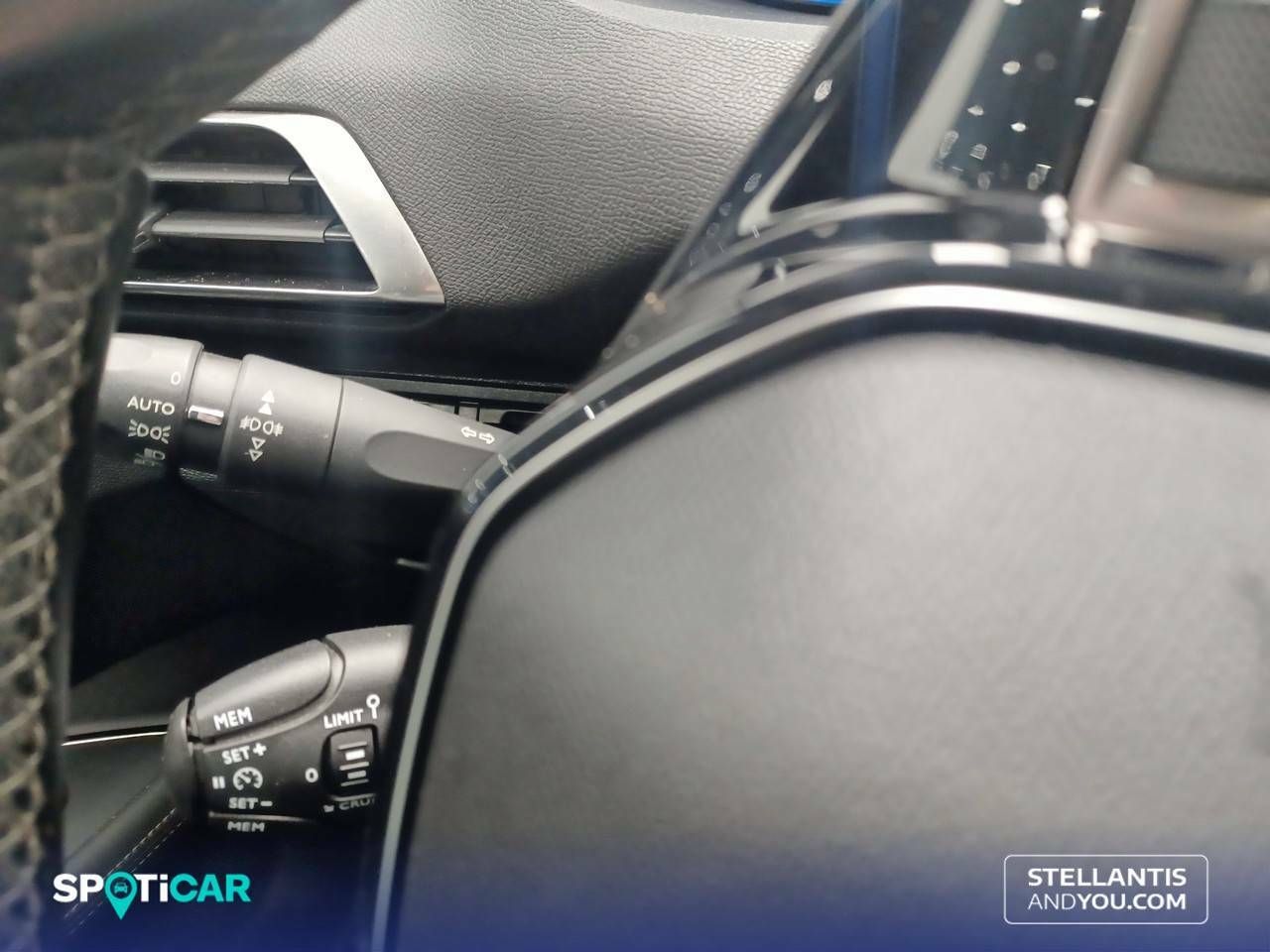 Foto Peugeot 3008 15