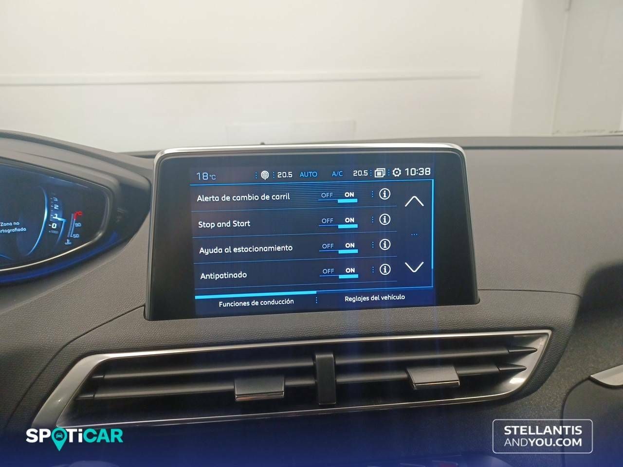 Foto Peugeot 3008 23