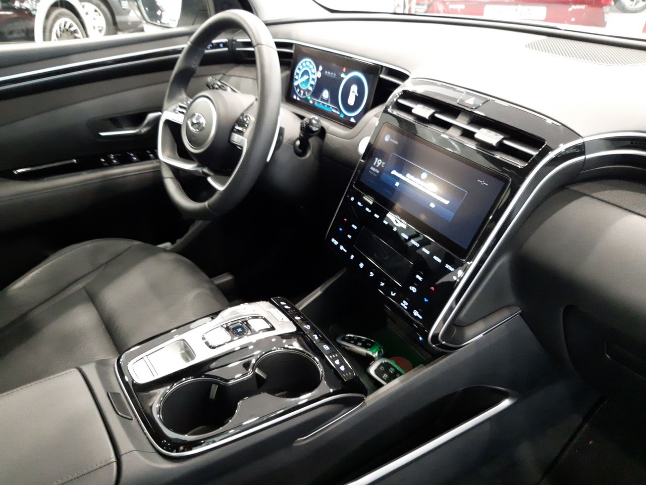 Foto Hyundai Tucson 15