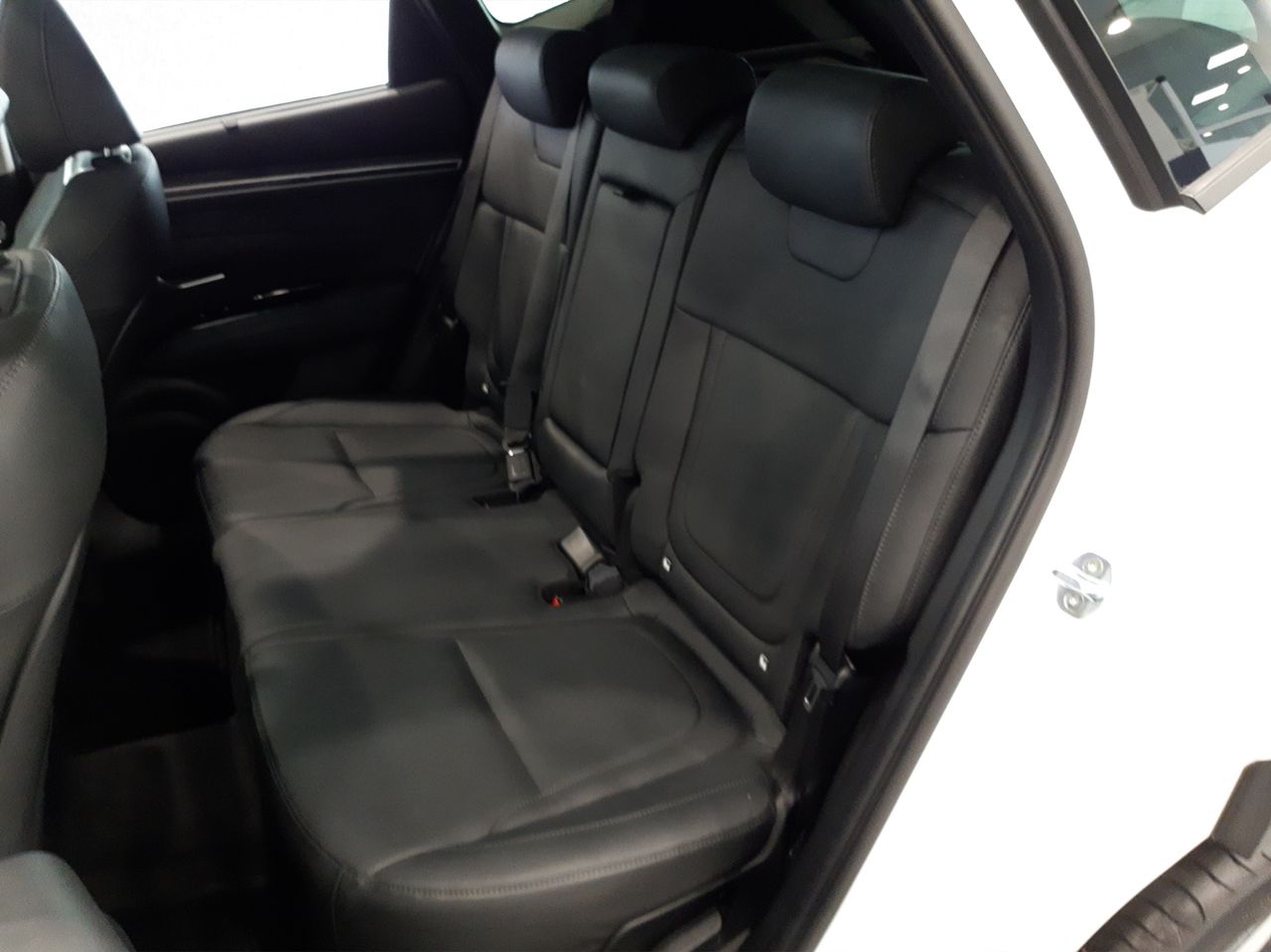 Foto Hyundai Tucson 28