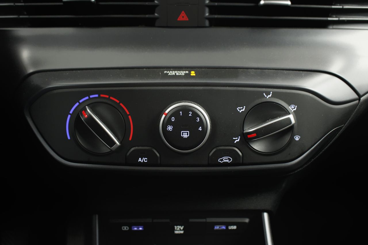Foto Hyundai Bayon 11