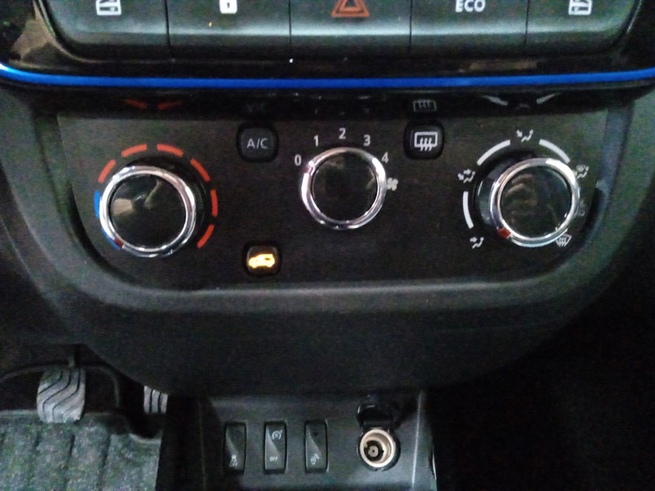 Foto Dacia Spring 19