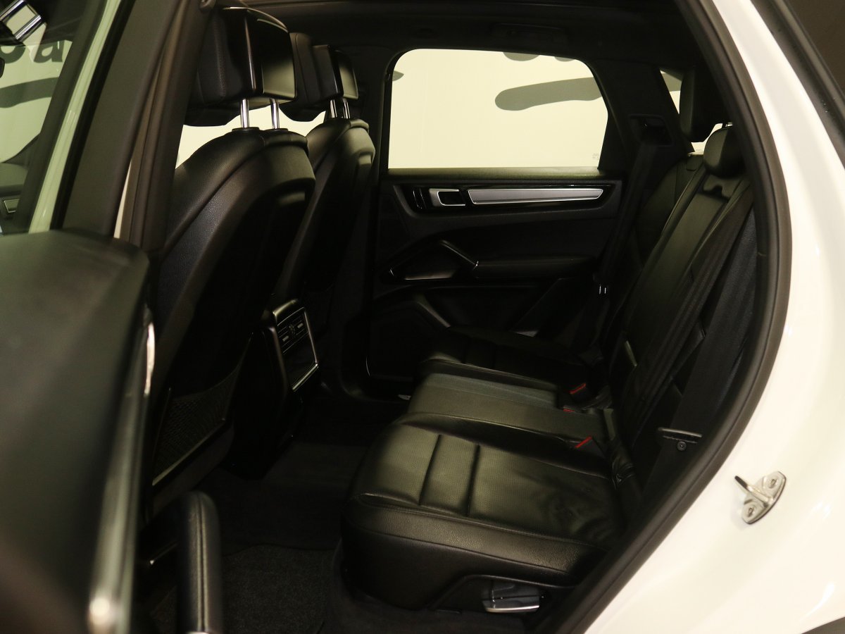 Foto Porsche Cayenne 21