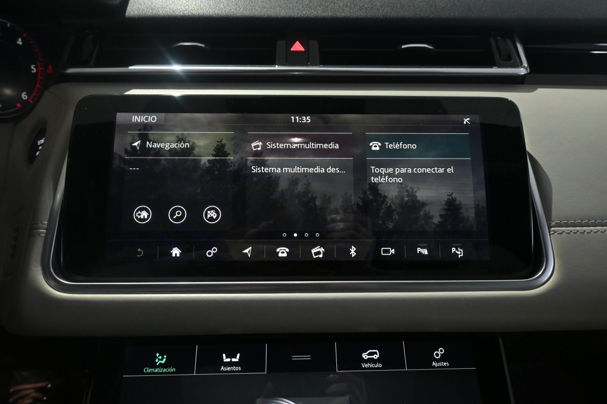 Foto Land-Rover Range Rover Velar 16