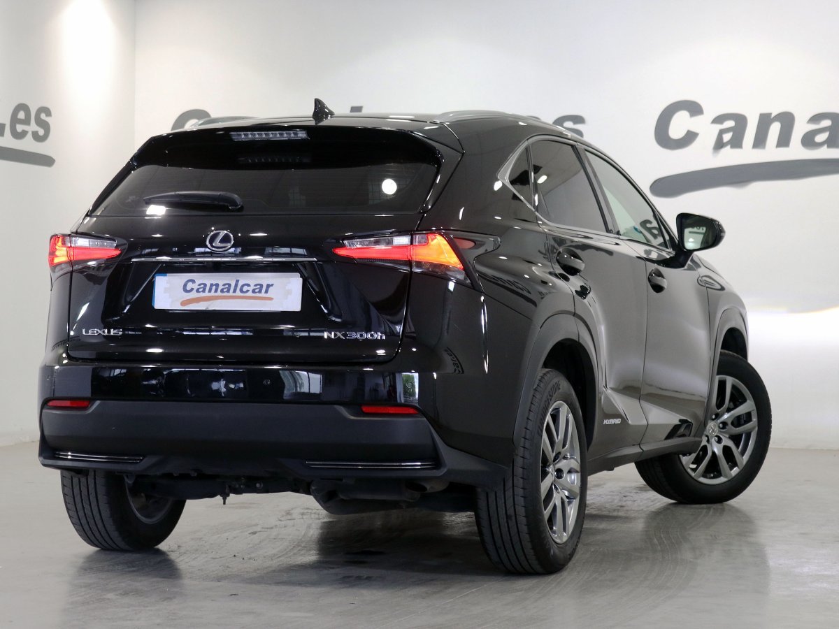 Foto Lexus NX 4