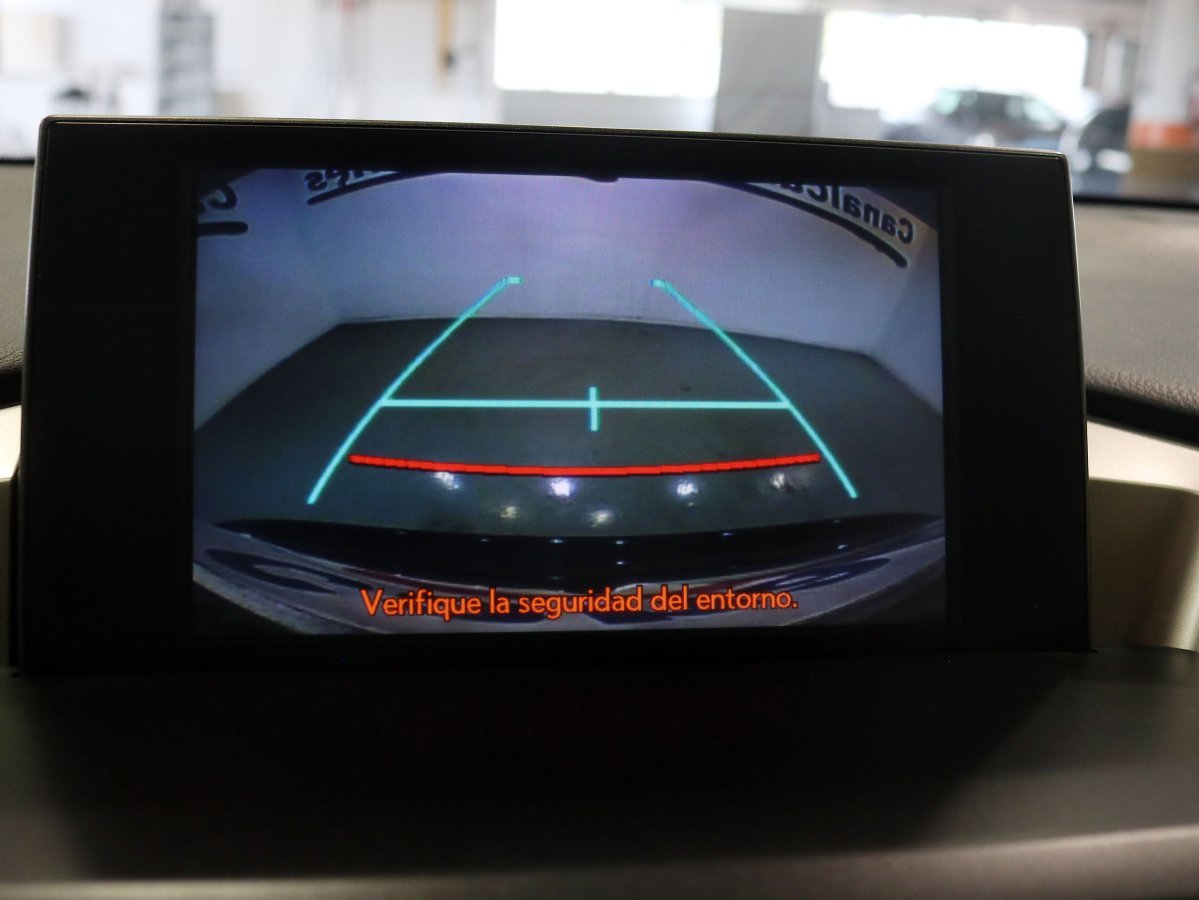 Foto Lexus NX 28