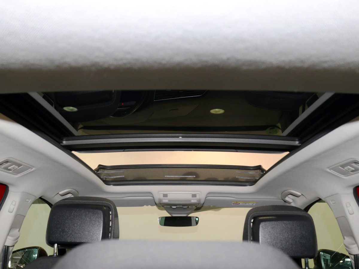 Foto Volkswagen Tiguan 15