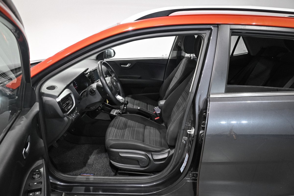 Foto Kia Stonic 10