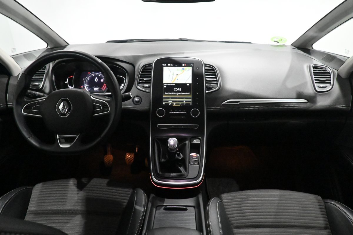 Foto Renault Scénic 23