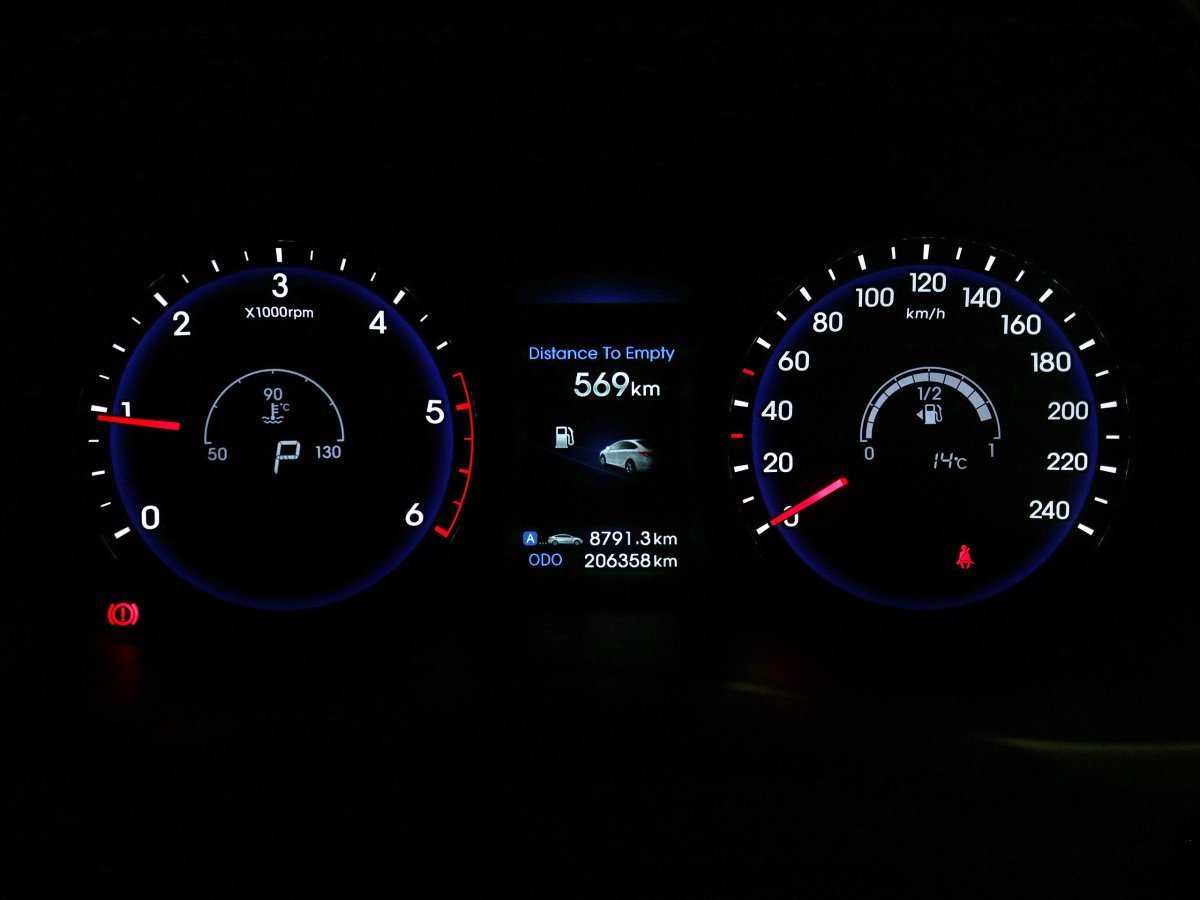 Foto Hyundai i40 16