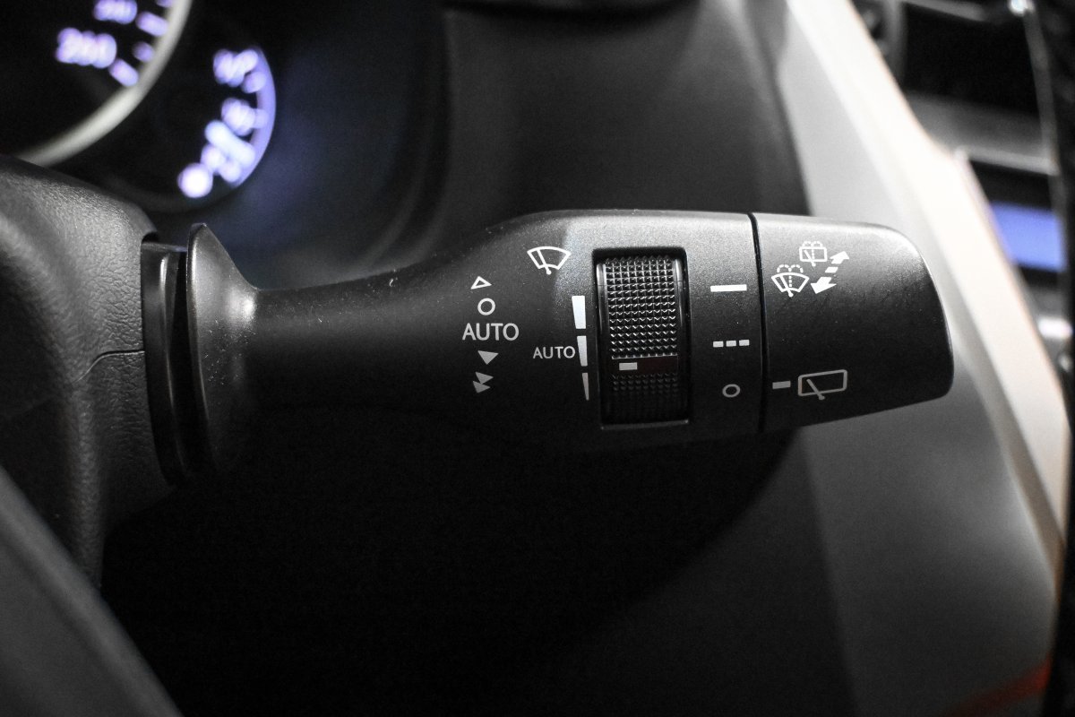 Foto Lexus NX 25