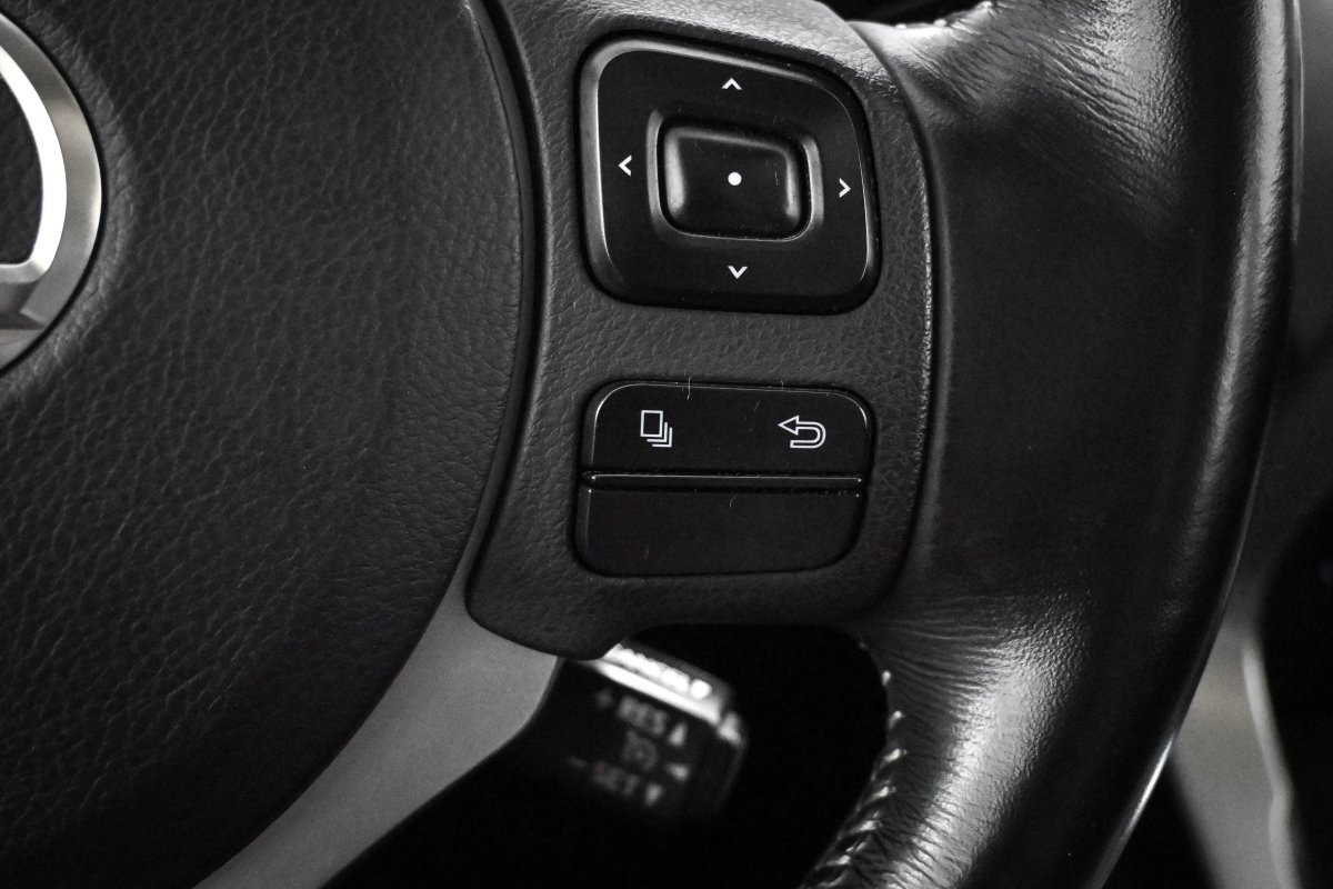 Foto Lexus NX 27