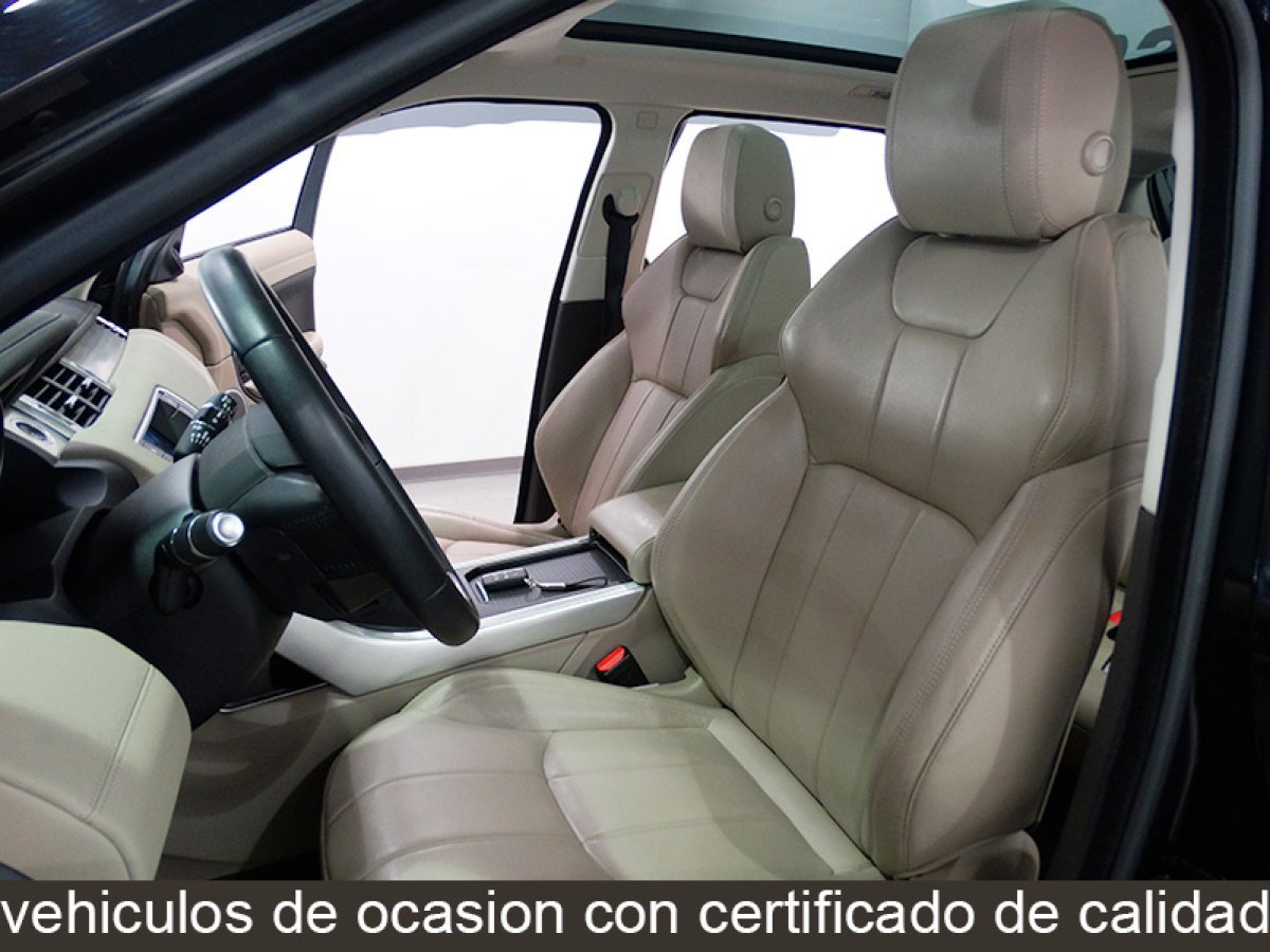 Foto Land-Rover Range Rover Evoque 17