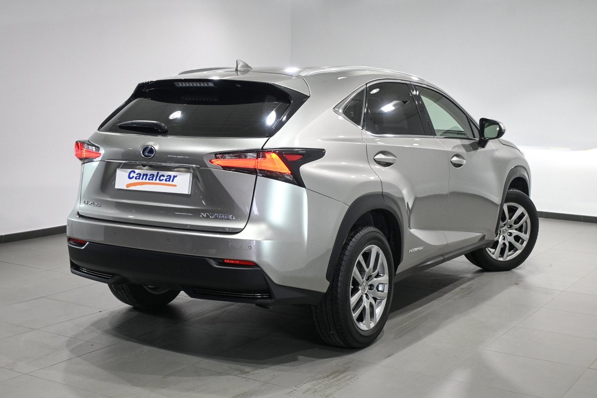Foto Lexus NX 4
