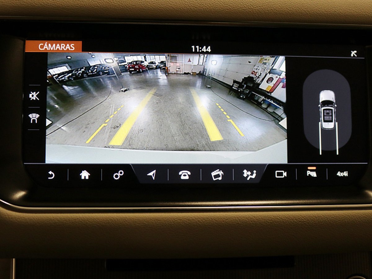 Foto Land-Rover Range Rover Sport 23