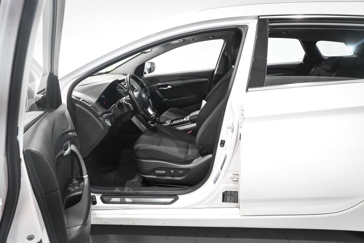 Foto Hyundai i40 cw 10