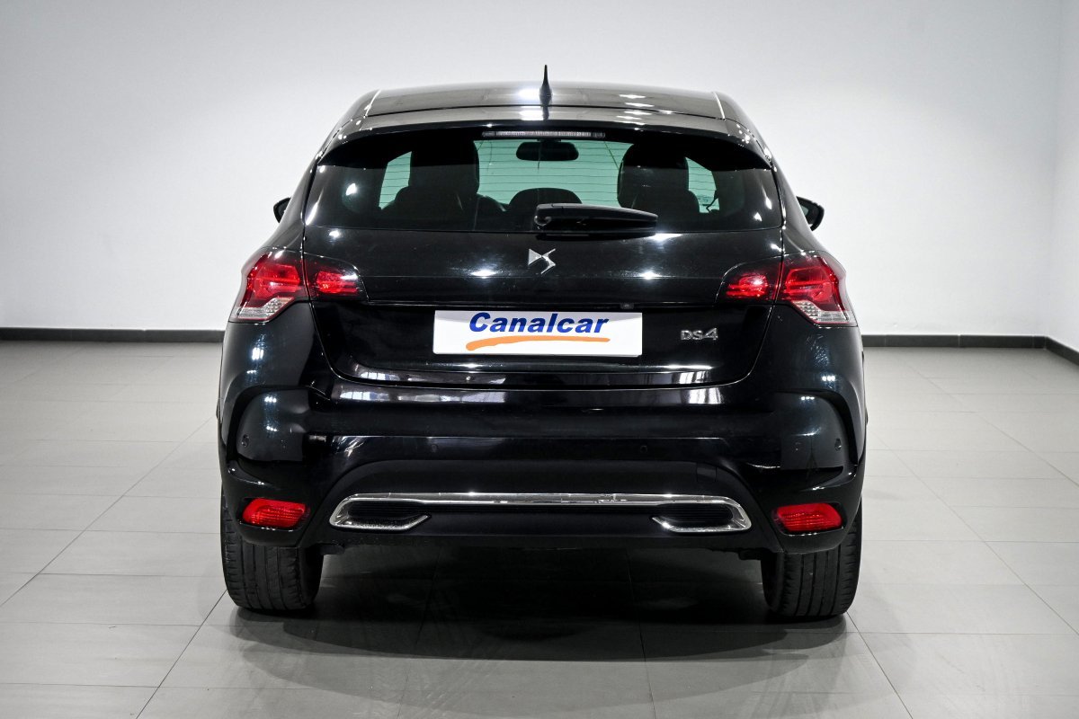 Foto DS Automobiles DS 4 5
