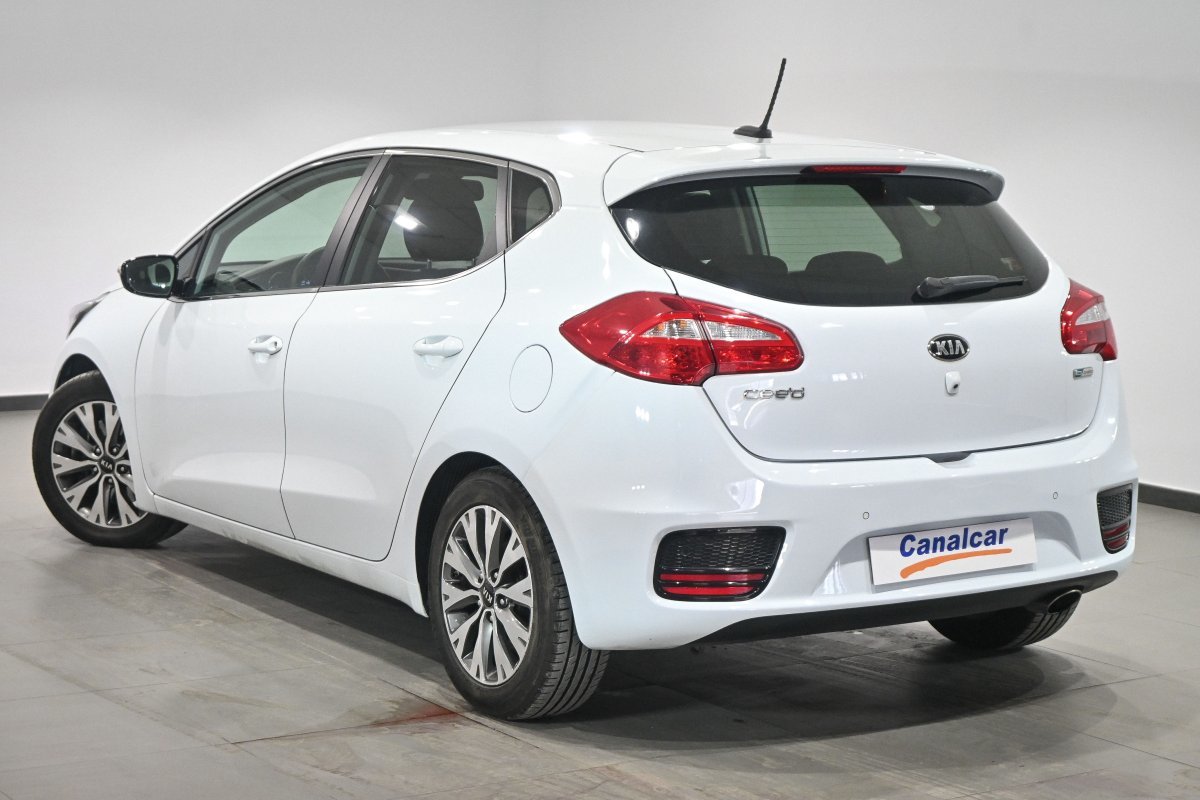 Foto Kia Ceed 6